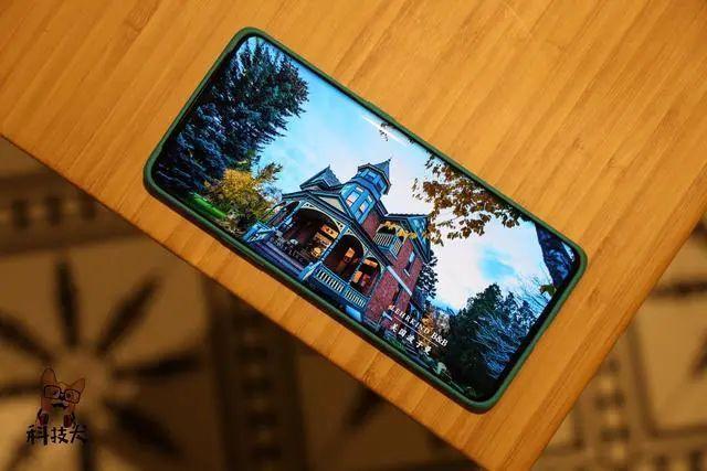  保值|上半年旗舰手机保值率盘点：华为荣耀一加小米居前四 OV三星垫底