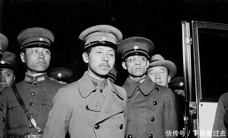 黄显声|918事变时,第一个开枪反击日寇,被写进了新中国国歌里