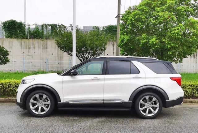  福特|精致的“大兄弟”儿，试驾长安福特全新探险者