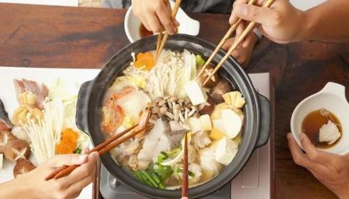  做好|尿酸超标的人，牢记少吃3菜，做好2事，尿酸易降到300以内