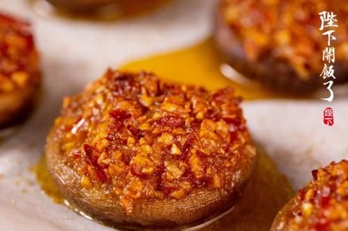  做饭|? 最不懂做饭的人也该学会的一道菜！！成菜超超超惊艳！4 块钱一盘的素菜，凭啥上桌秒光？！