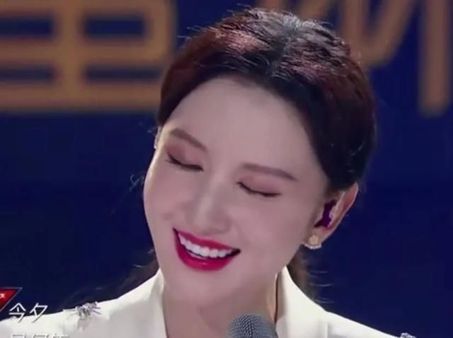 关注|《乘风破浪的姐姐》爆了 他们的牙齿又有谁关注到