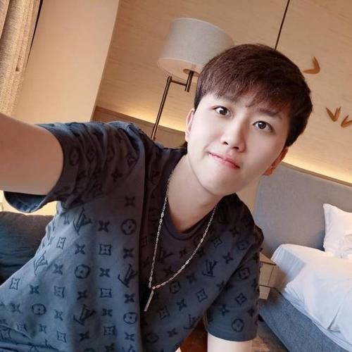  老板|《变形记》播出14年，他从“叛逆少年”一步步变成“大老板”