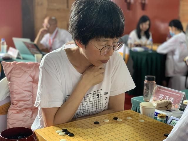  榜首|女子围甲三轮后积分榜：上海升至榜首 江苏第三