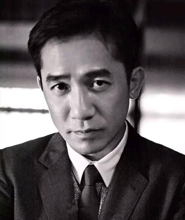 价值|2019年,刘嘉玲展出价值10亿皇冠后,才明白梁朝伟的心酸