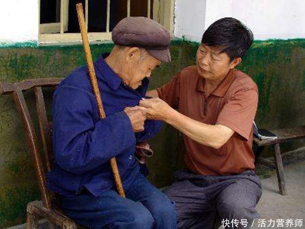 健康老人新标准60岁以上必看(作为健康老人的新标准来了，看看这5个标准，你最多能符合几条？)