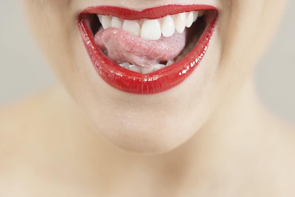  原因|嘴上长泡是在排毒？多半与这2个原因有关，早知早好