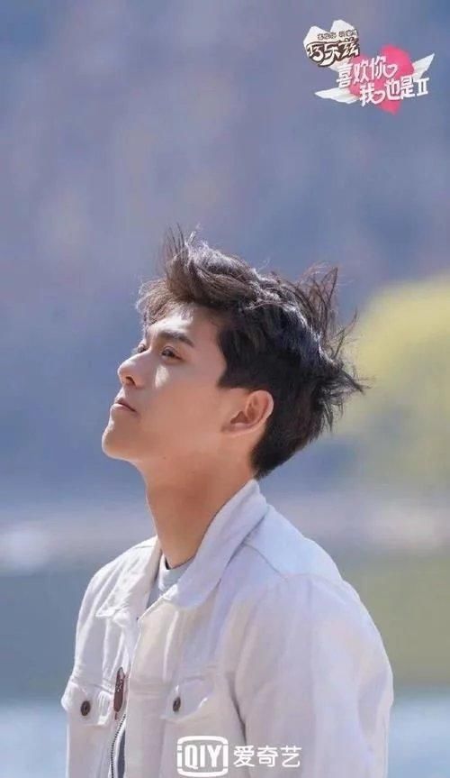  妨碍|不管你恋没恋爱，都不妨碍看别人谈恋爱！