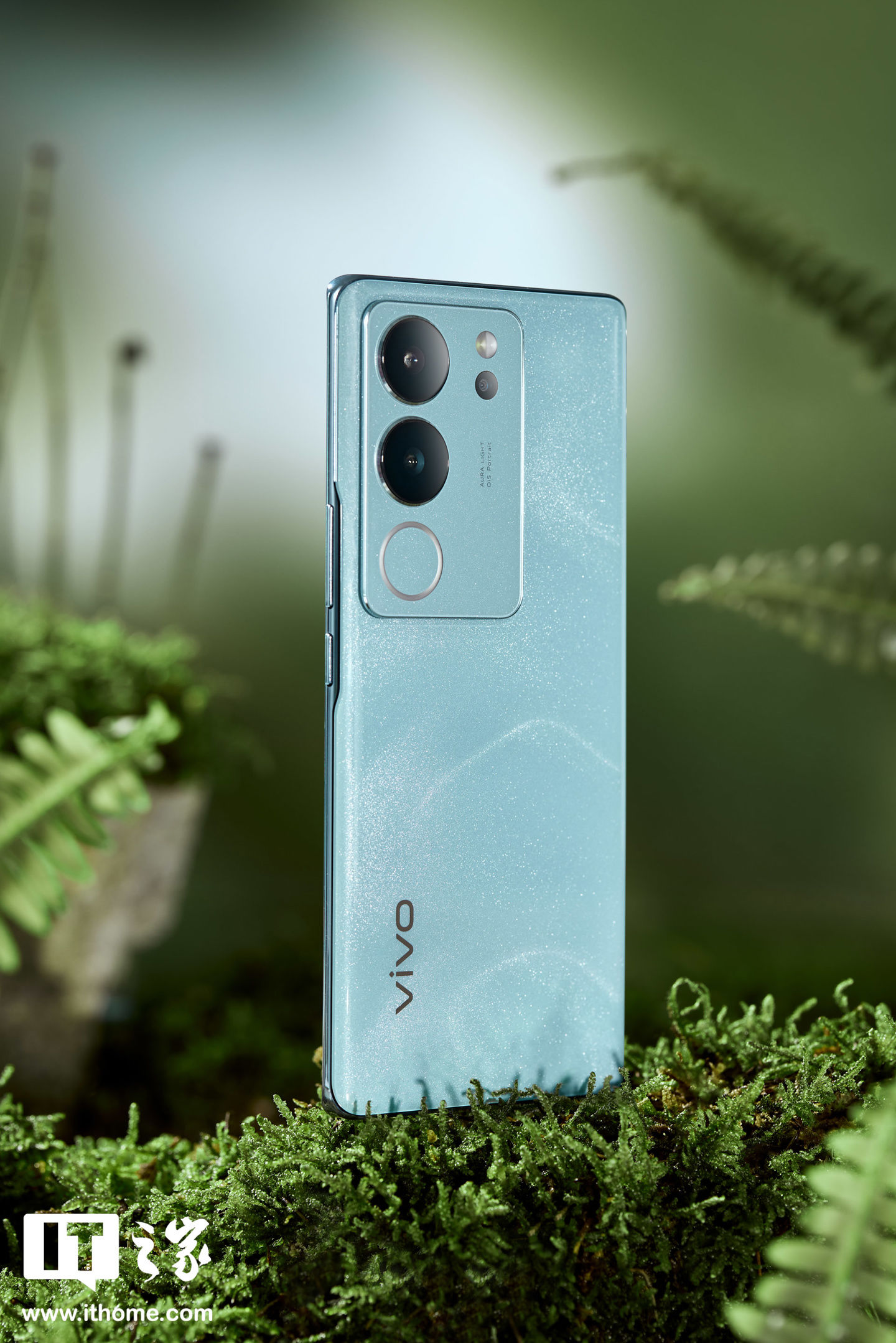 【IT之家开箱】流动山海，自然生长：vivo S17 Pro「山海青」图赏