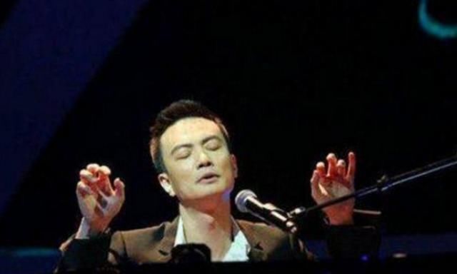  情史|做了8年主持人，情史太乱无人敢娶，今因一部剧红得一塌糊涂