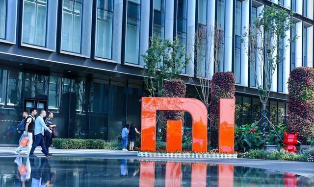  麻辣问答|新消息接踵而至！雷军做过最后悔的事是啥？十年演讲给你答案