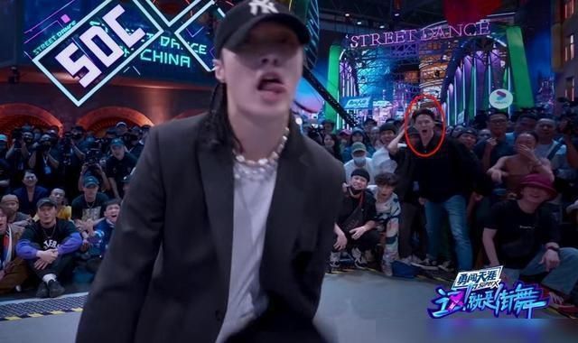 超越|《街舞3》口碑超越前两季,一个BUG和一个伏笔,让人疯狂