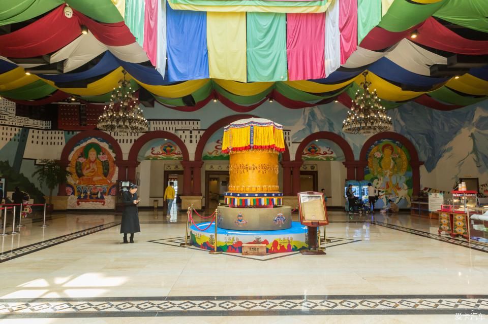  主题酒店|杭州有很多美景与动人的故事，宋城千古情的表演也非常震撼