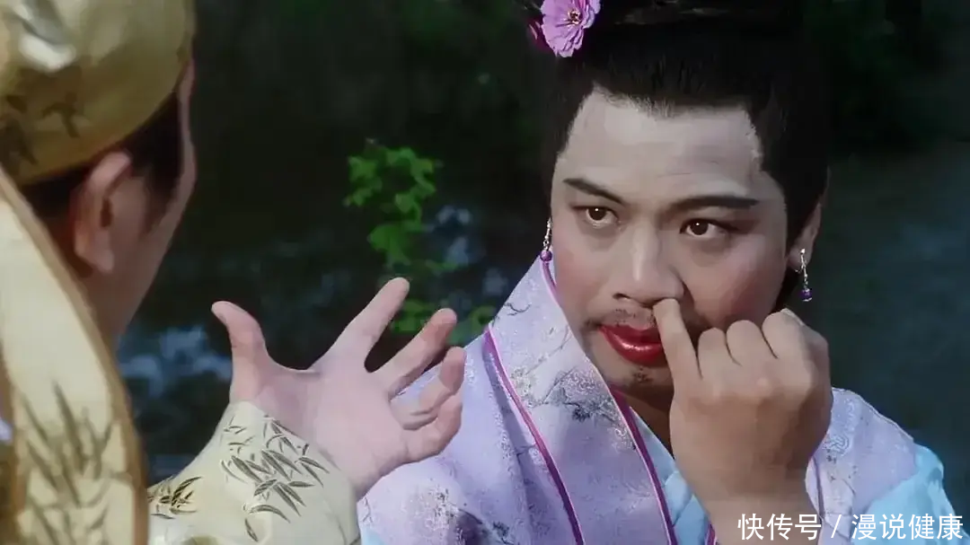 教你一招轻松告别鼻炎(这种动作不仅会很难看，同时还可能会引起鼻炎！提醒各位赶紧纠正)