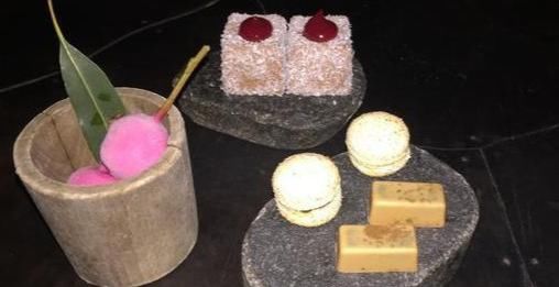 体验|亲临体验全澳最著名法国餐厅,品17道菜,赏55层美景,就餐3小时