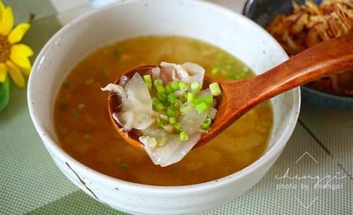 朋友圈|儿子读大学,老两口的极简3餐,走红朋友圈,网友:认真生活真好