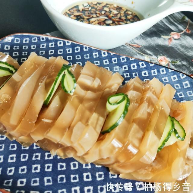  爽滑|肉皮冻，Q弹爽滑，满满的胶原蛋白