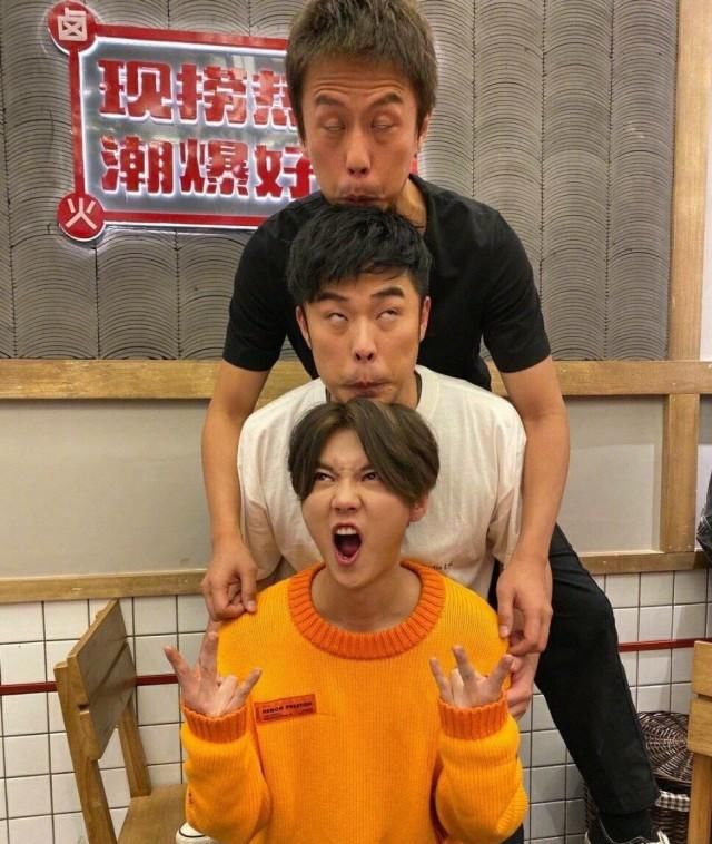  鹿晗|鹿晗陈赫邓超抱团？他们的头像早已说明一切，退出跑男是有原因的