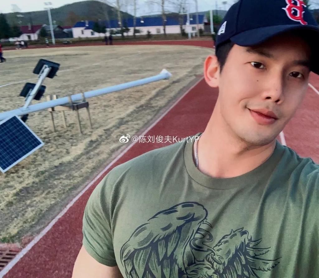  参加|就这德行还来参加综艺？