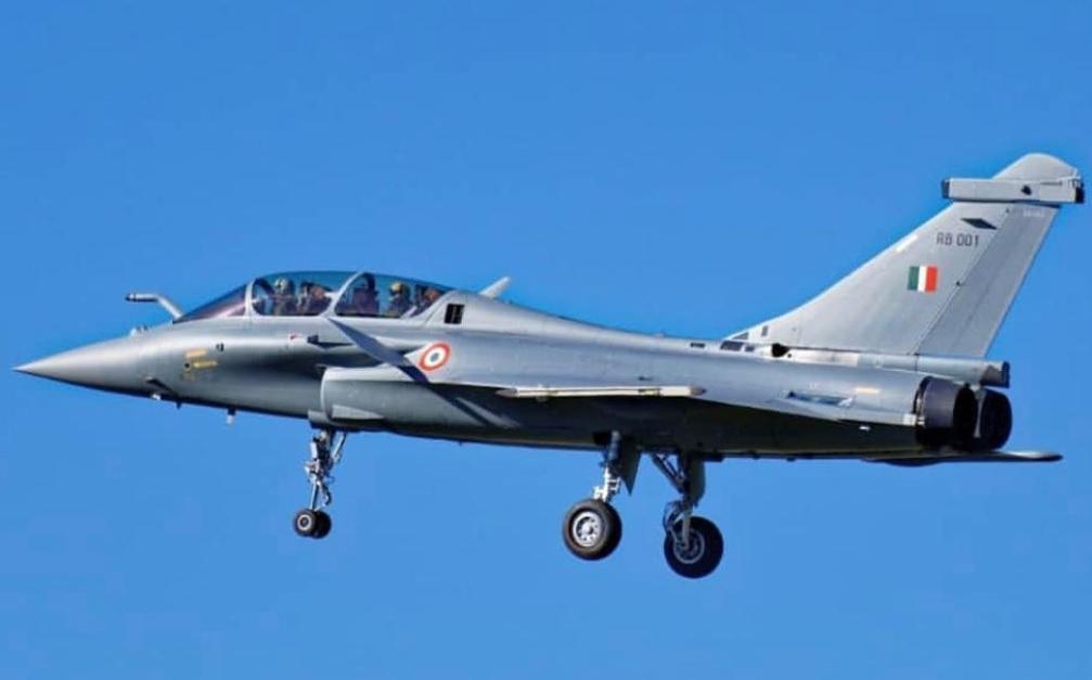 法国达索公|我国歼-20战机现身西南,印媒坚持空军上将观点:阵风可将其击败