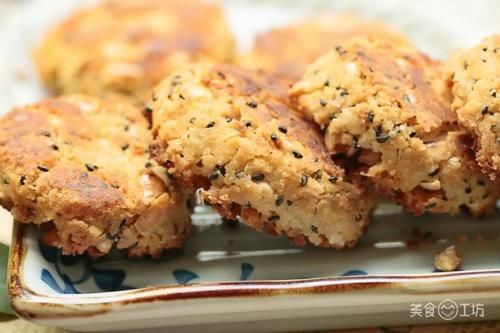 上瘾|这饼一吃就上瘾,后悔没早点做,比月饼还香