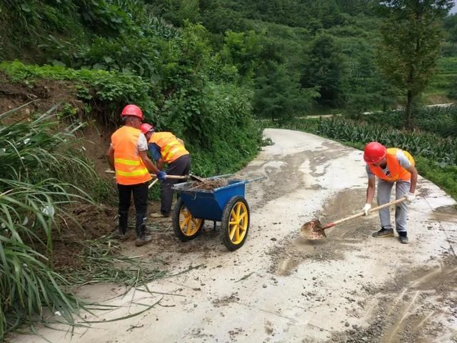  抢险|开阳出现4站大暴雨 2000干部职工赴一线抢险