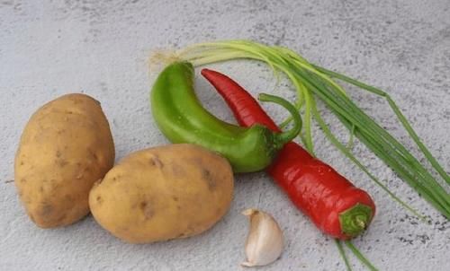  吃法|这才是夏天土豆的吃法，酸甜爽口，百吃不腻，大人小孩都爱