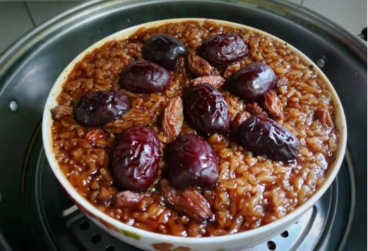 层糯米|红糖糯米饭的家常做法,这样做软糯香甜,孩子超喜欢,太好吃了