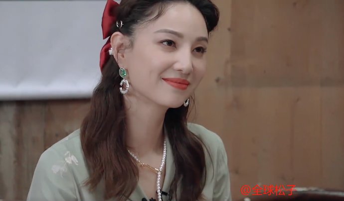  宁静|《密逃》最新预告，3位“浪姐”加盟，宁静开锁失败要“砸锁”