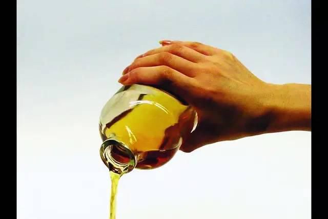  设计|设计 | 关于佐藤卓在设计时的9个关键思考！