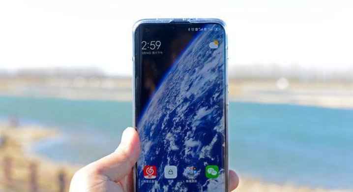  雄起|系统屏幕拍照好牌在手, 能打好是本事, 小米国内能否雄起?