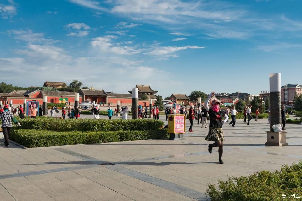 风雨雷电|贝子庙+中蒙边境+草原露营 乌珠穆沁 风雨雷电绿浪秘境行路书