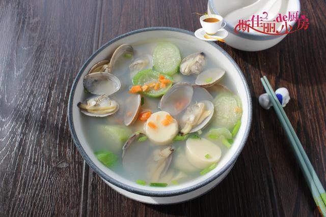  丝瓜|立秋后这汤要常做给家人喝，消暑又润燥，低脂营养高，好喝又便宜