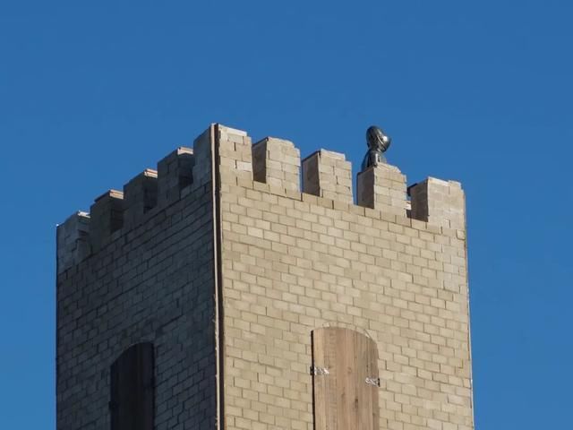  不造|他不造火箭和电动车的时候干了些什么？