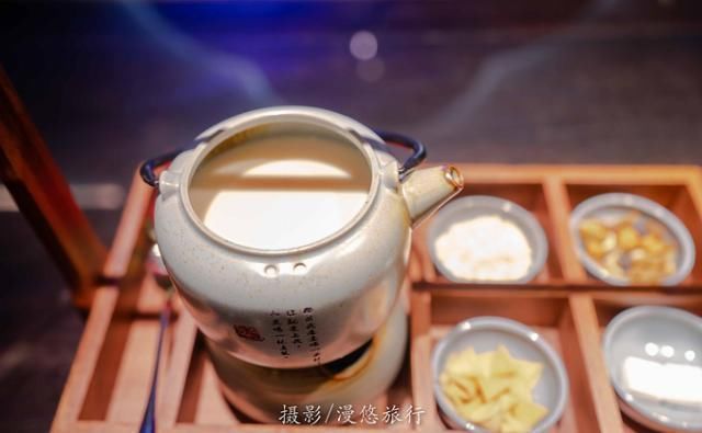  爱上读书馆|三亚，一个去了就不想走的城市4天3晚，带你玩转三亚精华