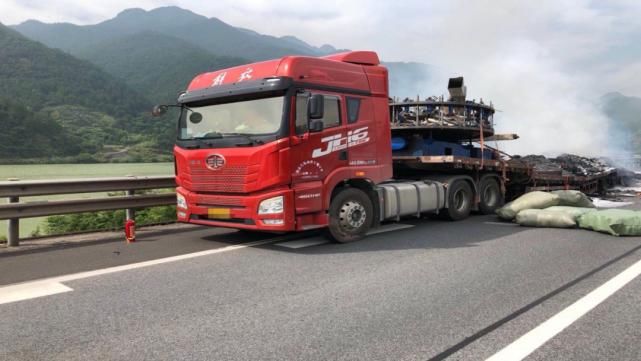  高温|高温开车需谨慎，一不小心百万巨款就没了！