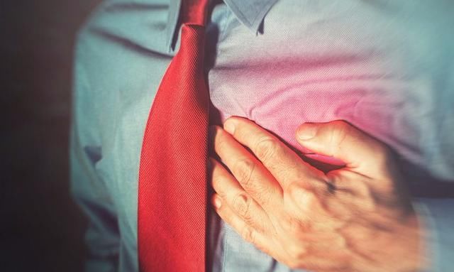  救命|突发心梗怎么办？掌握八个急救步骤，关键时刻能救命