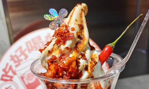 天凯乐|6种“奇葩”网红冰淇淋,新奇口味高人气,网友:第3种吃了会醉?