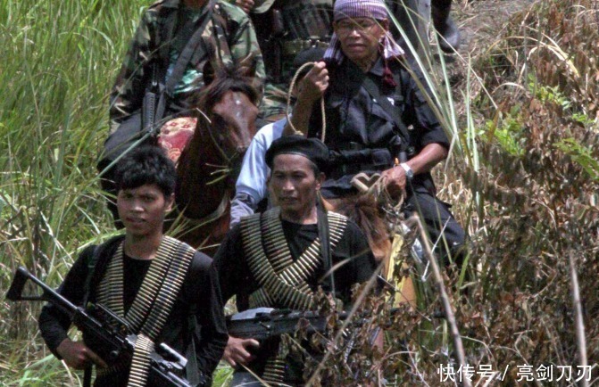 恐怖主义|杜特尔特铁血手腕再现，强势签署一份新法案，菲律宾民众有福了