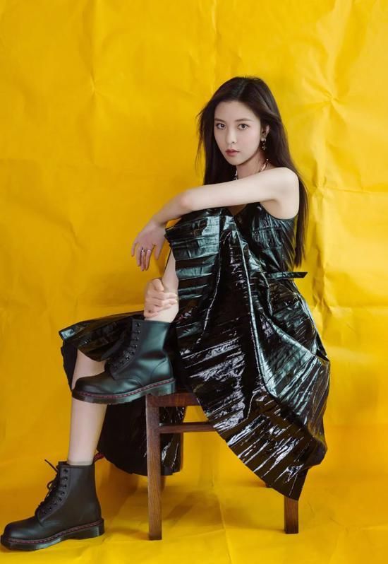 模板|“中国泫雅”火上热搜 宋妍霏才是白富美终极穿搭模板