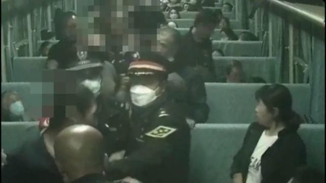 冲动|【说事】“路见不平”就出手冲动之后蹲班房