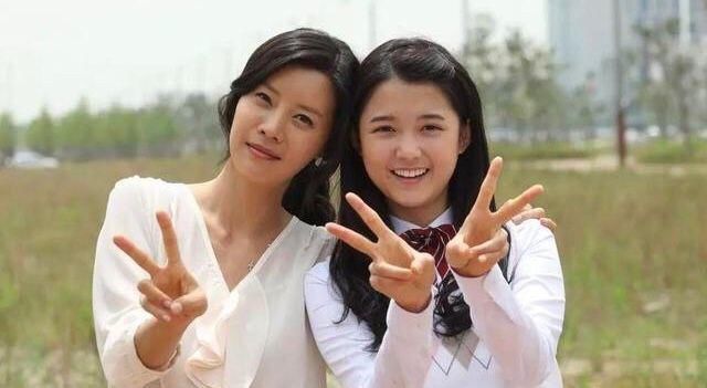 情商|《妈妈不哭》母女俩情商被群嘲：未经她人事，莫笑她人蠢