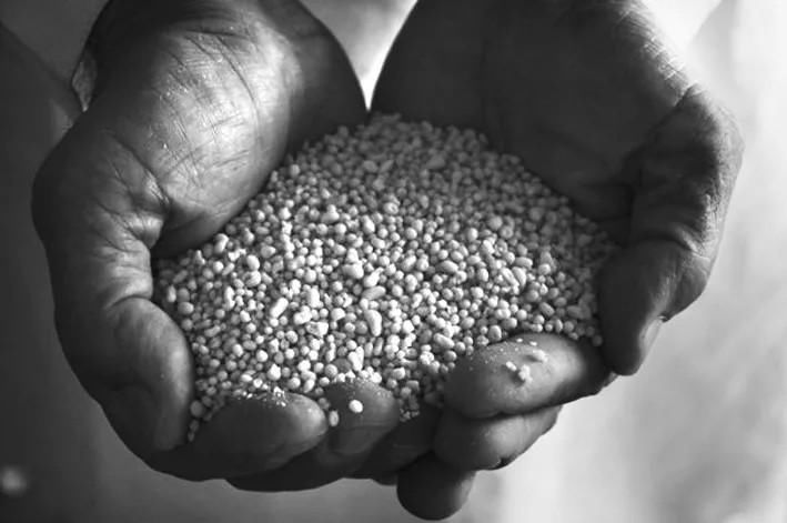 年前|硝酸铵爆炸有多可怕？73年前一艘化肥货船竟炸毁了上千座建筑!