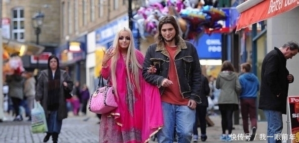 样子|21岁女子痴迷芭比娃娃,每天化妆就要用掉4个小时