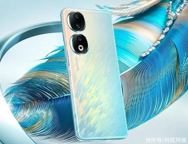 荣耀太猛了！新机首销创造“新纪录”，2亿像素+5000mAh+四曲面屏