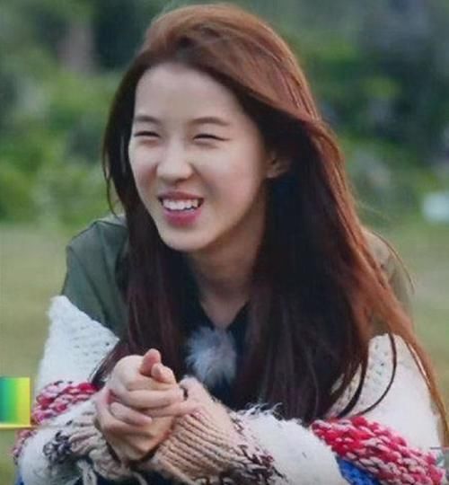  刘思琪|她是《变形计》第一巨婴，吃饭穿衣靠保姆，日花销过万，今怎样了