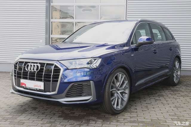 商务|新款奥迪Q7，超5米的车身长度非常有气势，商务用车够体面