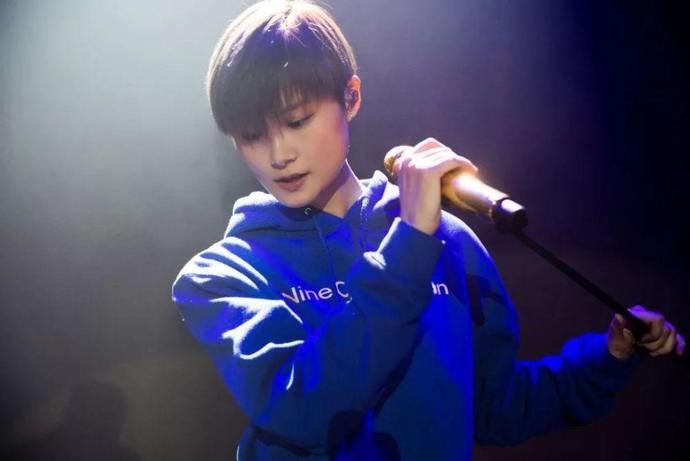  声音|谢霆锋后《好声音》再官宣，冠军导师二次登台，最后一位成谜团