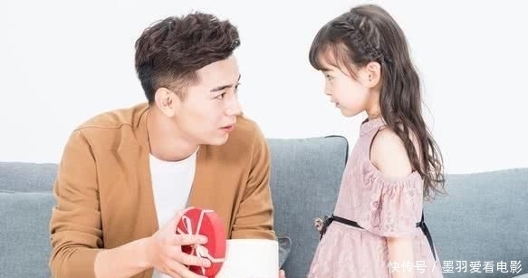 女儿|“女儿太漂亮”,竟成了全家人累赘,爸爸看孩子越长越好看就心烦