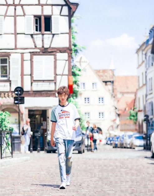  服务员|王俊凯回归《中餐厅4》？加盟路透帅成韩国欧巴，成最帅服务员